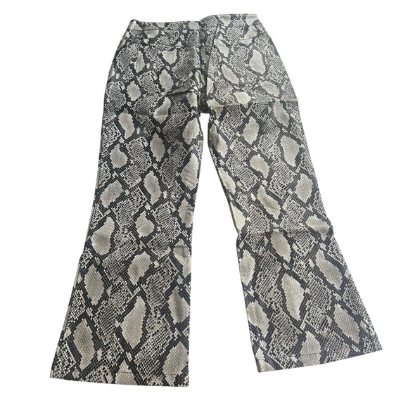 Choosy Women's Faux Snakeskin Wide Leg Pants Size 6 NWT - Picture 2 of 6